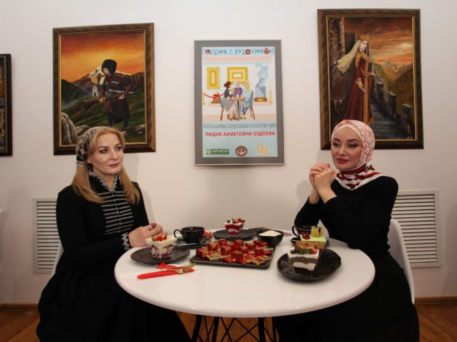 photo_5206570149367366451_w