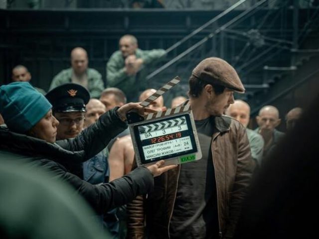 photo_5246810239129469681_x