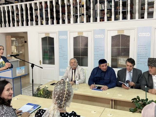 prezentacija-sbornika-pod-odnim-nebom-v-noch-iskusstv-v-naci