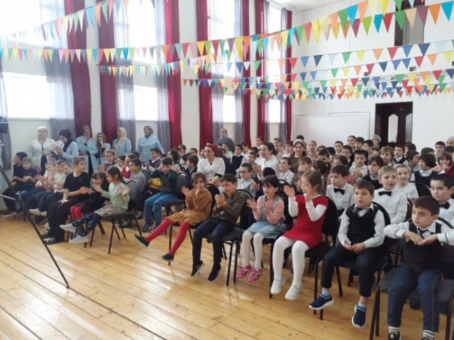 v-ingushetii-proshel-blagotvoritelnyi-novogodnii-koncert-dlja-dete (1)
