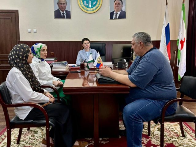 photo_5328162224000327464_y