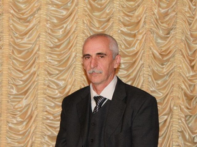 photo_5348331343177703509_x