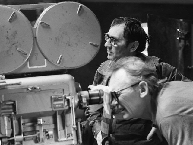 photo_5361606326880427464_x