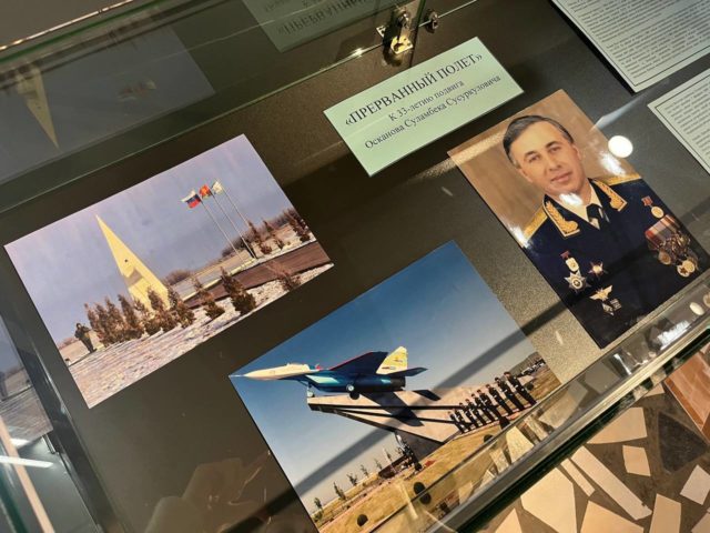 photo_5269360226182752010_y